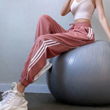 Moderne joggingbroek met relaxte pasvorm en verstelbare tailleband