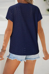 Roze Top met V-Hals en Korte Mouwen