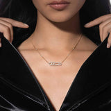 Delicate ketting met drie hangende ronde accenten