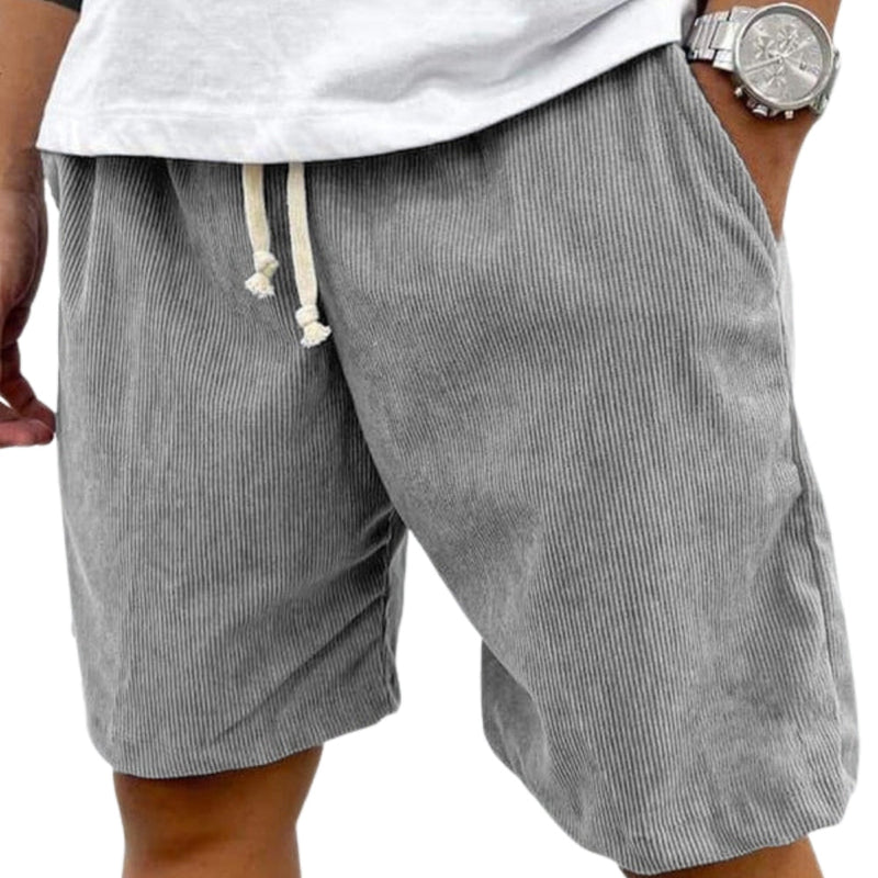 Losse shorts met trekkoord in de taille en zijzakken