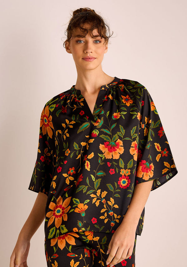 Zwart Satijnen Pyjamaset met Gele Bloemenprint