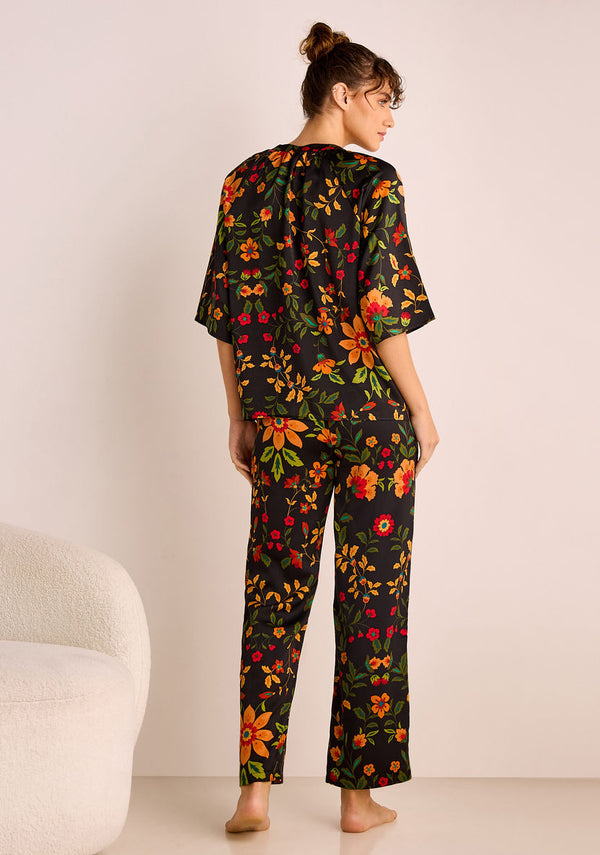 Zwart Satijnen Pyjamaset met Gele Bloemenprint
