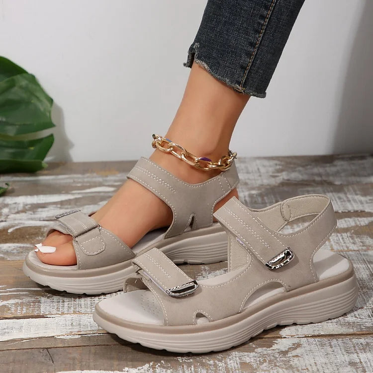 Comfortabele orthopedische sandalen in sportieve stijl