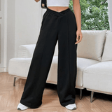 Relaxte rechte broek met elastische tailleband en flexibele pasvorm