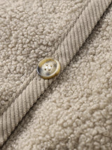 Licht damesvest met knoopjes