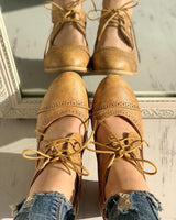 Stijlvolle orthopedische vintage schoenen