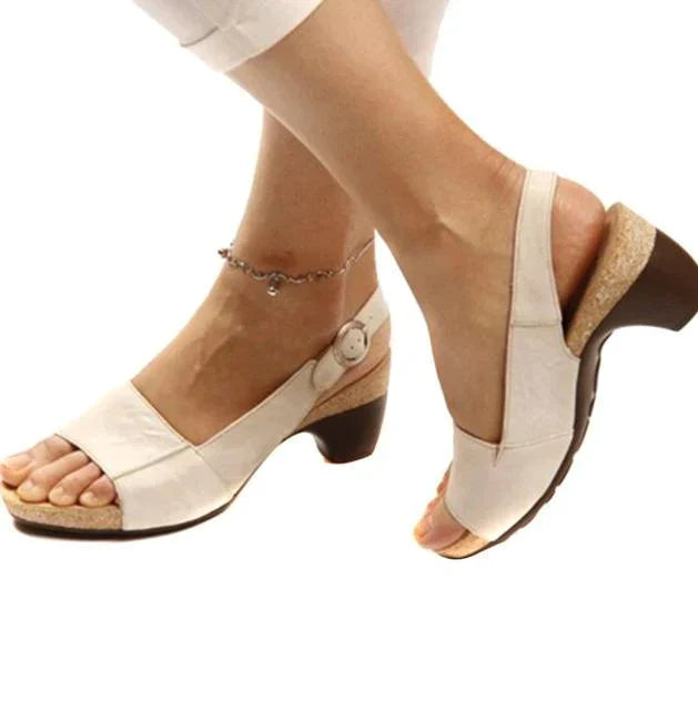 Orthopedische sandalen met hak