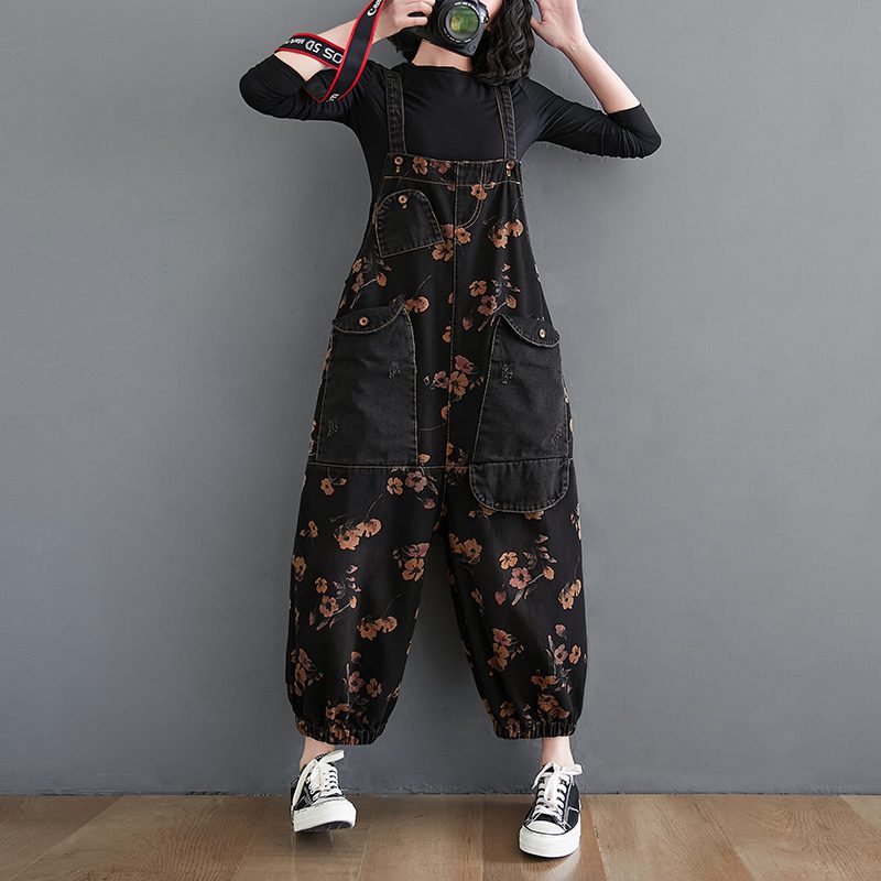 Elegante Overalls met opvallende bloemenprints en comfortabele pasvorm